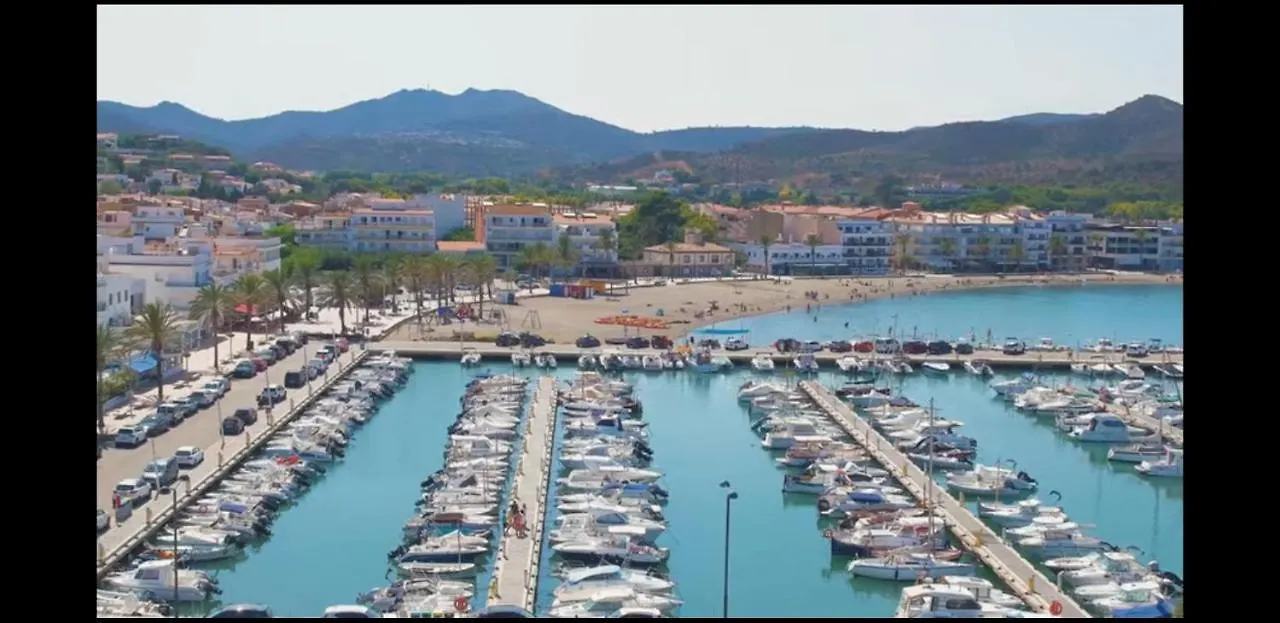 Apartamento Deluxe Cau Del Llop Llanca
