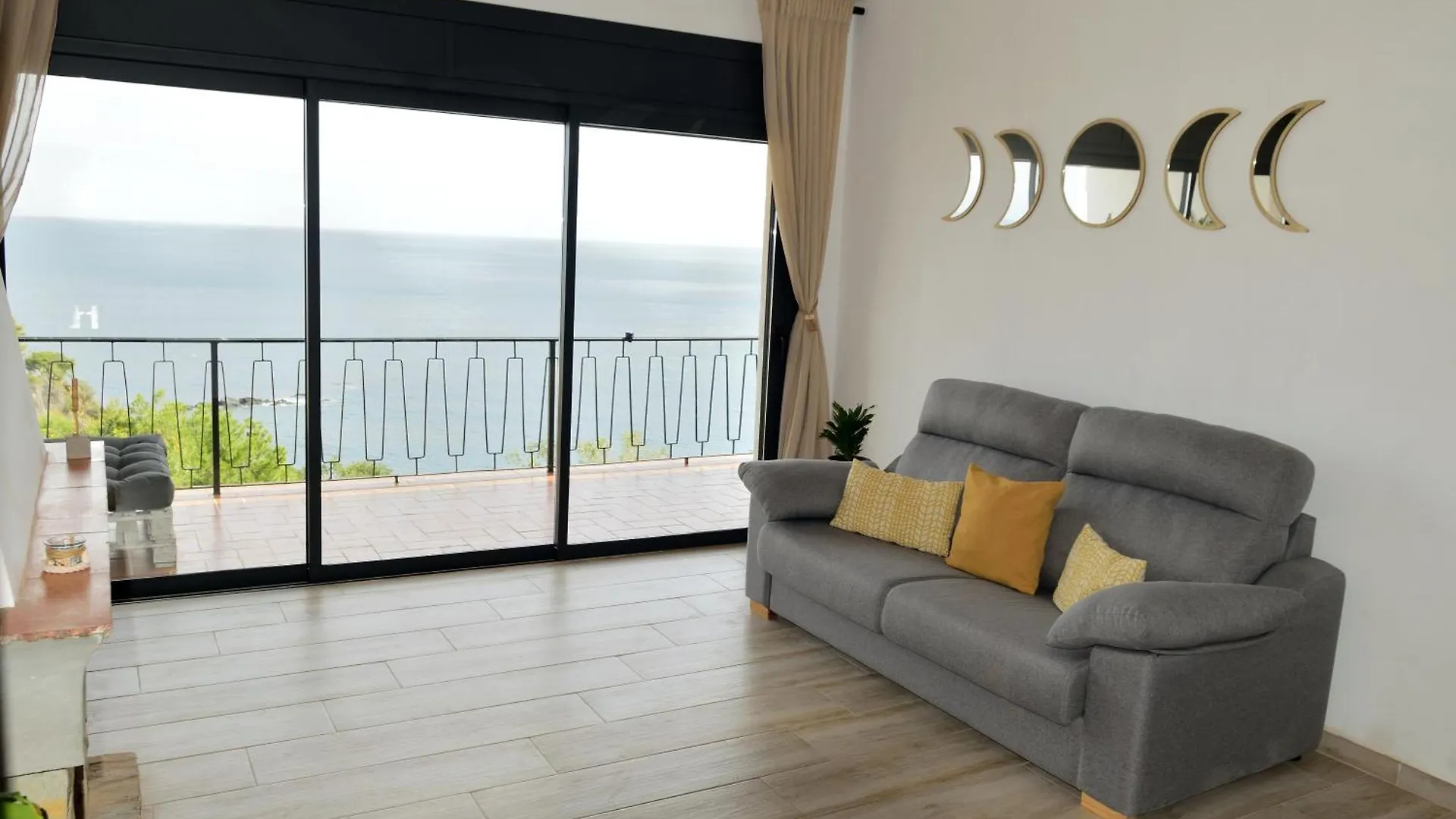 Apartamento Deluxe Cau Del Llop Llanca 0*,